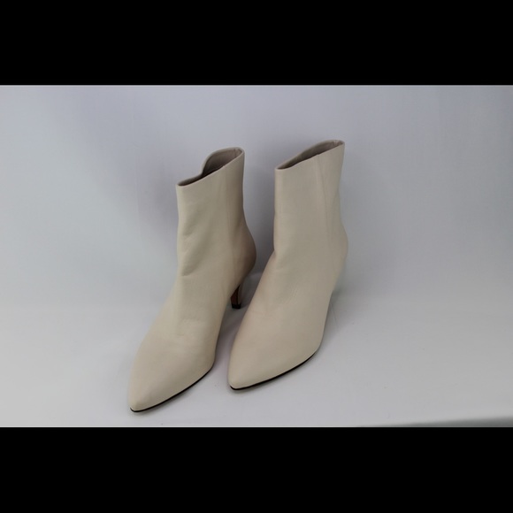 DOLCE VITA Dee Leather Booties NWT - Picture 1 of 6
